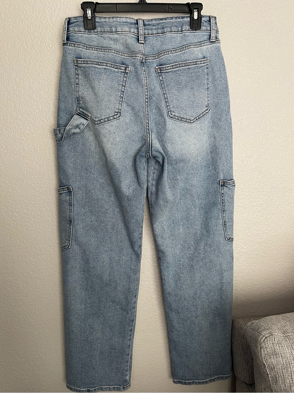Just USA Light Wash Straight Leg Jeans - Light Blue Denim - Picture 3 of 3